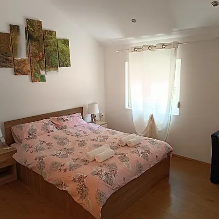 Apartment Aurora